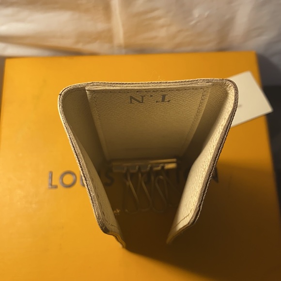 SOLDAuthentic Louis Vuitton Damier Azur Key Case - Picture 8 of 13